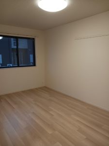 洋室7.7帖