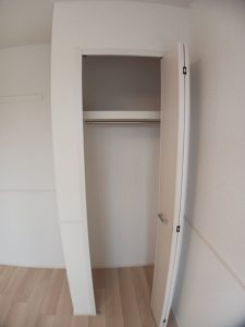 洋6.3帖のクローゼット